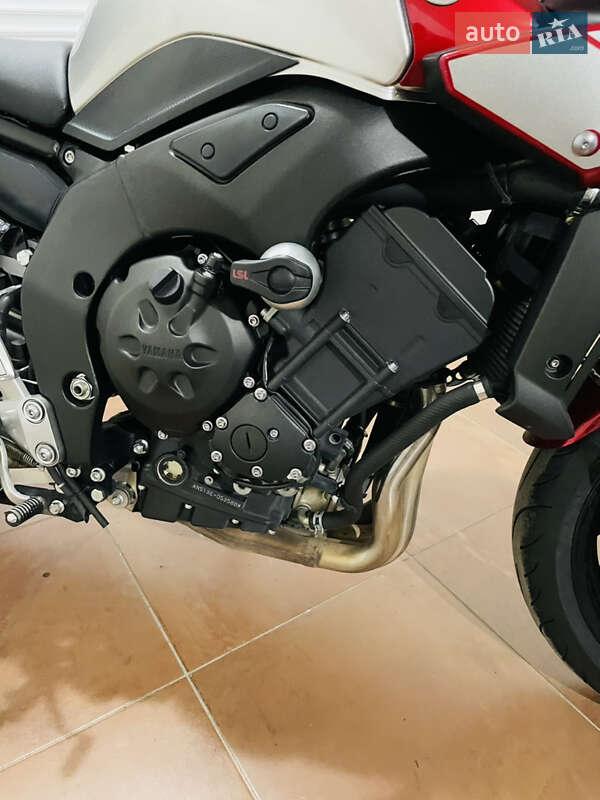 Мотоцикл Спорт-туризм Yamaha FZ1 Fazer 2013 в Киеве фото 4 Мотоцикл Спорт-туризм Yamaha FZ1 Fazer 2013 в Киеве