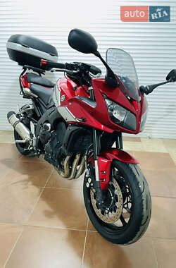 Мотоцикл Спорт-туризм Yamaha FZ1 Fazer 2013 в 