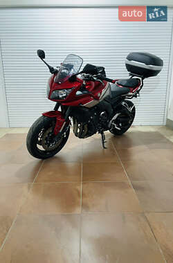 Мотоцикл Спорт-туризм Yamaha FZ1 Fazer 2013 в 