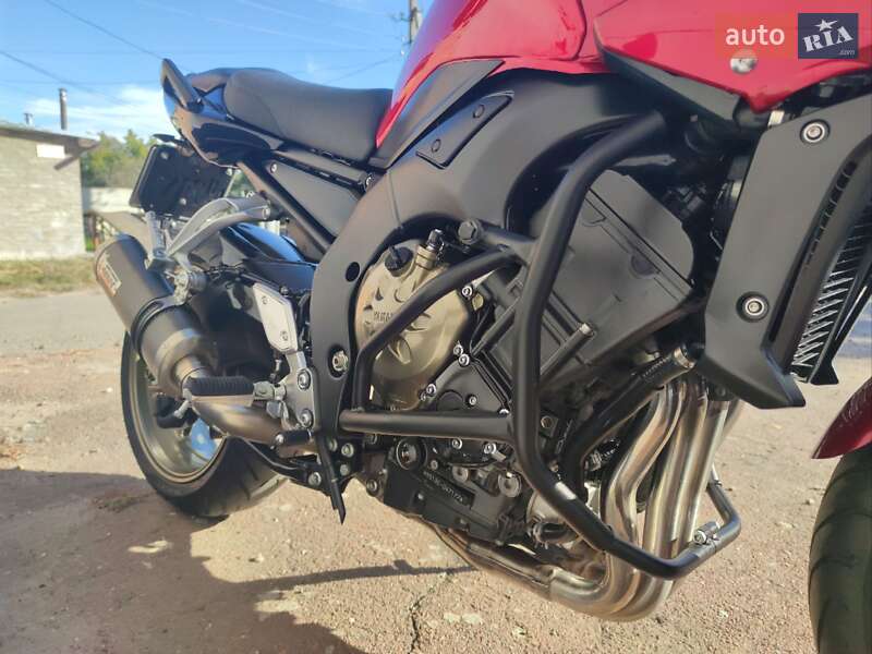 Мотоцикл Спорт-туризм Yamaha FZ1 Fazer 2011 в Прилуках