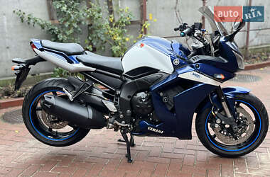 Мотоцикл Спорт-туризм Yamaha FZ1 Fazer 2011 в Сновске