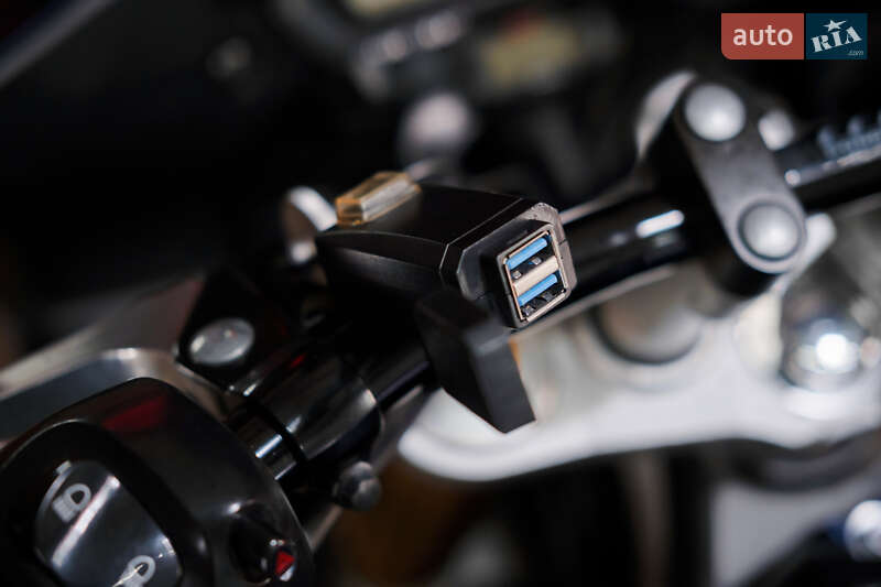 Мотоцикл Без обтекателей (Naked bike) Yamaha FZ1 Fazer 2007 в Днепре фото 15 Мотоцикл Без обтекателей (Naked bike) Yamaha FZ1 Fazer 2007 в Днепре