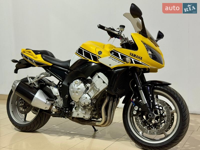 Yamaha FZ1 Fazer 2009
