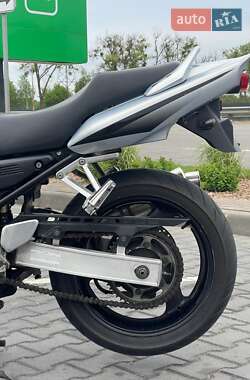 Мотоцикл Спорт-туризм Yamaha FZ6 Fazer 2003 в 