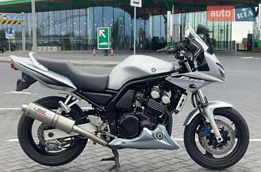 Мотоцикл Спорт-туризм Yamaha FZ6 Fazer 2003 в 