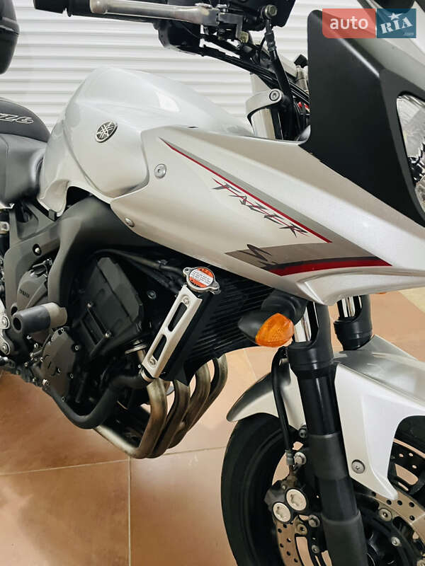 Мотоцикл Спорт-туризм Yamaha FZ6 Fazer 2009 в Киеве