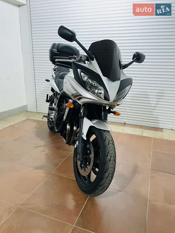 Мотоцикл Спорт-туризм Yamaha FZ6 Fazer 2009 в Киеве