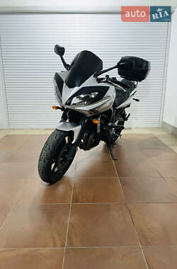 Мотоцикл Спорт-туризм Yamaha FZ6 Fazer 2009 в Киеве