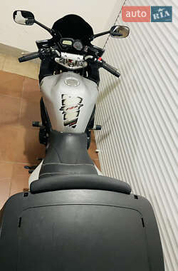 Мотоцикл Спорт-туризм Yamaha FZ6 Fazer 2009 в Киеве