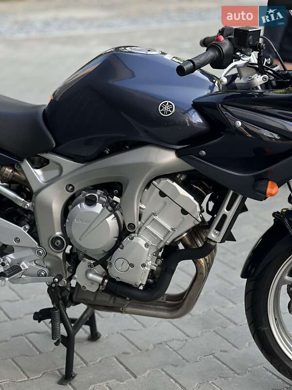 Мотоцикл Спорт-туризм Yamaha FZ6 Fazer 2004 в Млинове