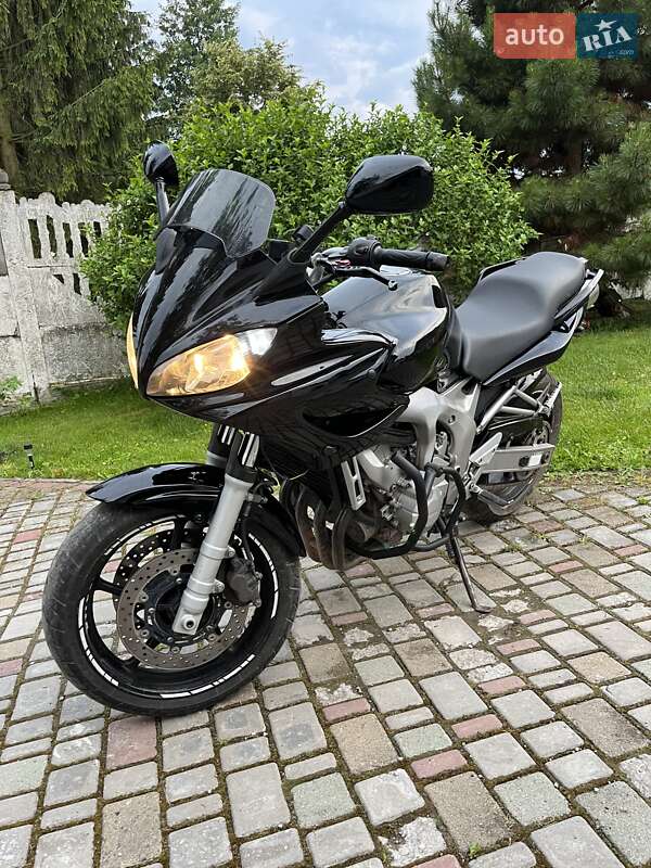 Yamaha FZ6 Fazer 2005