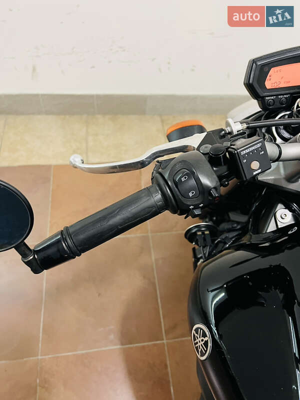 Мотоцикл Без обтекателей (Naked bike) Yamaha FZ6 Fazer 2010 в Киеве