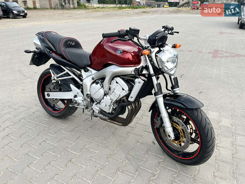 Мотоцикл Без обтікачів (Naked bike) Yamaha FZ6 N 2004 в 