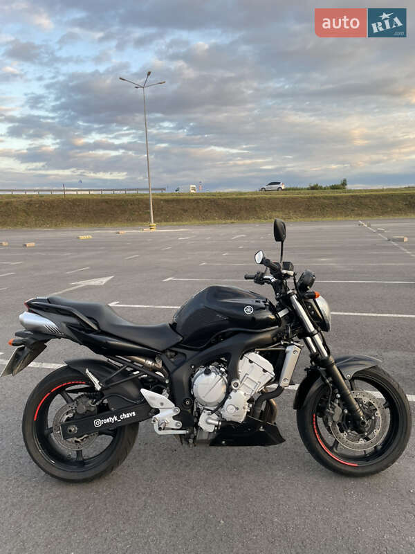 Мотоцикл Без обтекателей (Naked bike) Yamaha FZ6 N 2004 в Львове