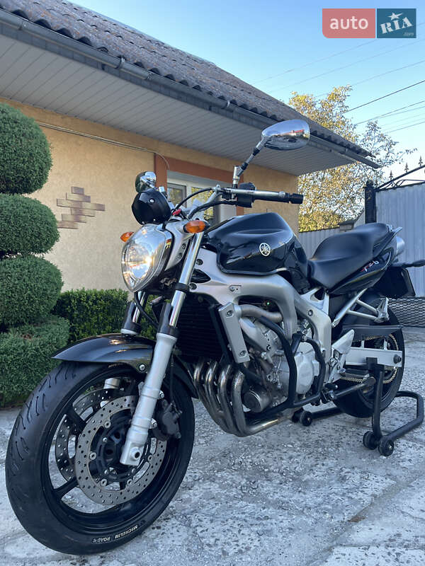 Мотоцикл Без обтікачів (Naked bike) Yamaha FZ6 N 2004 в Славуті фото 2 Мотоцикл Без обтікачів (Naked bike) Yamaha FZ6 N 2004 в Славуті
