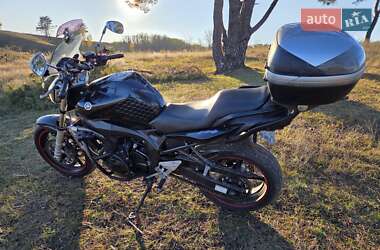 Мотоцикл Без обтекателей (Naked bike) Yamaha FZ6 N 2005 в Киеве Мотоцикл Без обтекателей (Naked bike) Yamaha FZ6 N 2005 в Киеве