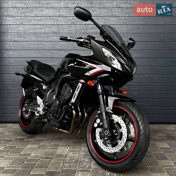 Yamaha FZ6 S2 2009