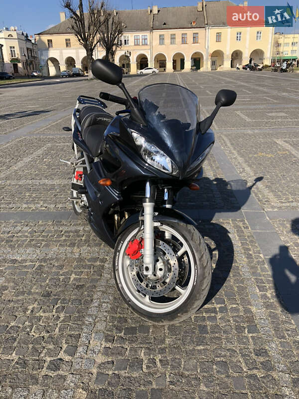 Мотоцикл Спорт-туризм Yamaha FZ6 S 2004 в Жовкве