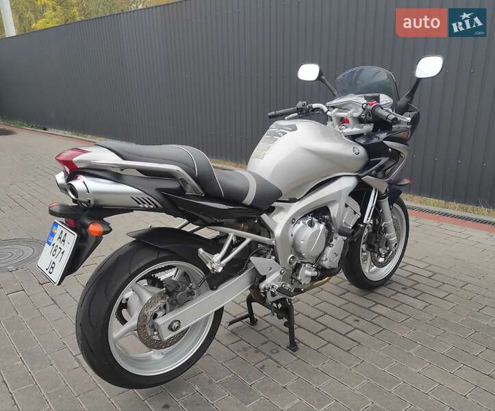 Мотоцикл Спорт-туризм Yamaha FZ6 S 2003 в Києві