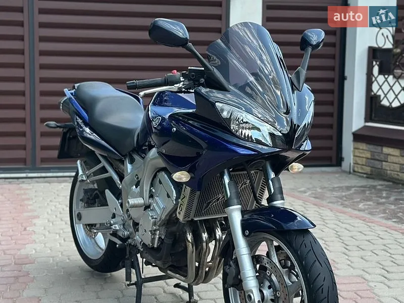 Yamaha FZ6 S 2004