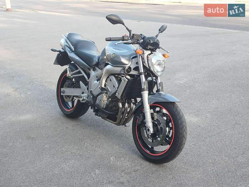 Мини спорт Yamaha FZ6 2004 в 