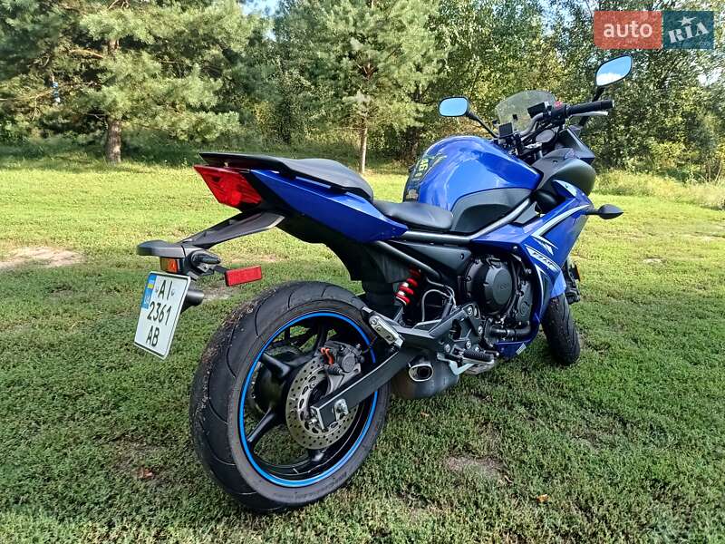 Мотоцикл Спорт-туризм Yamaha FZ6 2009 в Обухові фото 4 Мотоцикл Спорт-туризм Yamaha FZ6 2009 в Обухові