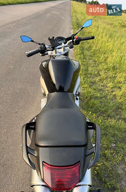 Мопеди Yamaha FZ6 2004 в  фото 2 Мопеди Yamaha FZ6 2004 в