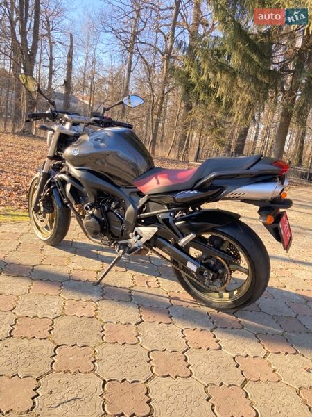Мотоцикл Без обтекателей (Naked bike) Yamaha FZ6 2010 в Виннице