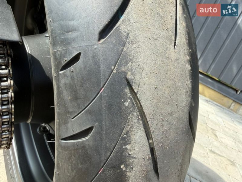 Мотоцикл Без обтекателей (Naked bike) Yamaha FZ6 2004 в Новомосковске фото 17 Мотоцикл Без обтекателей (Naked bike) Yamaha FZ6 2004 в Новомосковске