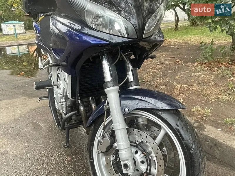 Yamaha FZ6 2005