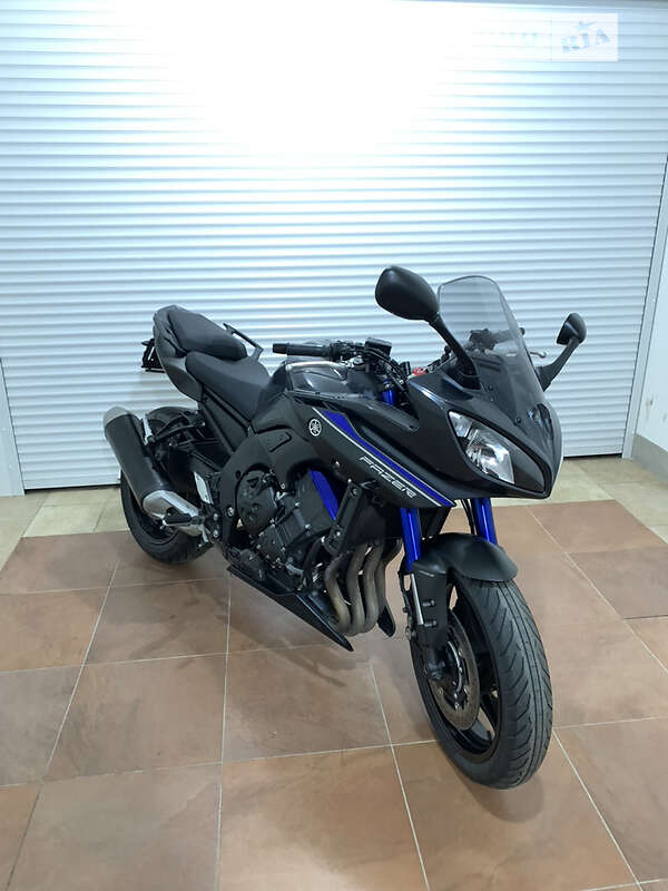 Yamaha FZ8 2015