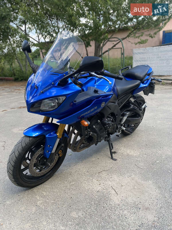 Yamaha FZ8 2011