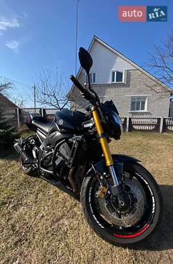 Мотоцикл Без обтекателей (Naked bike) Yamaha FZ8 2011 в Чернигове