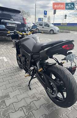 Мотоцикл Спорт-туризм Yamaha FZ8 2014 в 