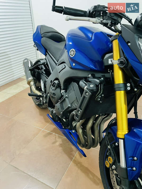 Мотоцикл Без обтекателей (Naked bike) Yamaha FZ8 2014 в Киеве