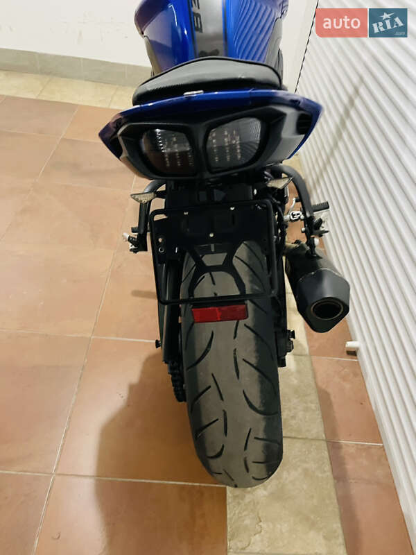 Мотоцикл Без обтекателей (Naked bike) Yamaha FZ8 2014 в Киеве