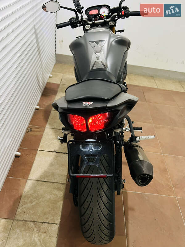 Мотоцикл Без обтікачів (Naked bike) Yamaha FZ8 2013 в Києві