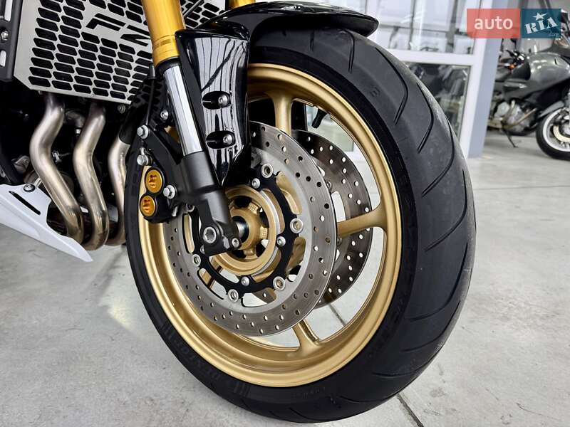 Мотоцикл Без обтекателей (Naked bike) Yamaha FZ8 2010 в Хмельницком фото 7 Мотоцикл Без обтекателей (Naked bike) Yamaha FZ8 2010 в Хмельницком