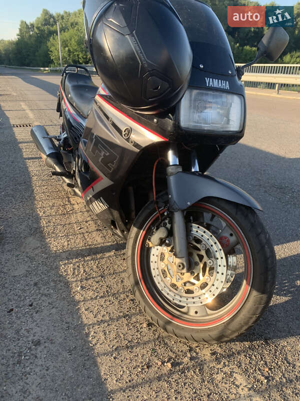 Мотоцикл Спорт-туризм Yamaha FZ 1992 в Варве