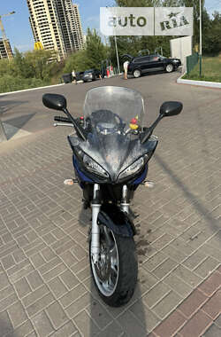 Мотоцикл Спорт-туризм Yamaha FZ 2004 в Киеве