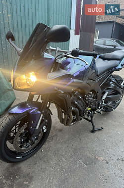 Спортбайк Yamaha FZ 2012 в Киеве