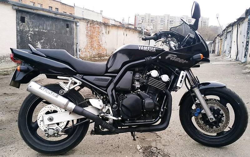 Мотоцикл Классік Yamaha FZS 600 Fazer 2000 в Львові