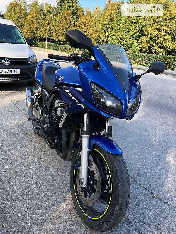 Мотоцикл Спорт-туризм Yamaha FZS 600 Fazer 2003 в Кременці