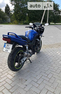 Мотоцикл Спорт-туризм Yamaha FZS 600 Fazer 2003 в Кременці