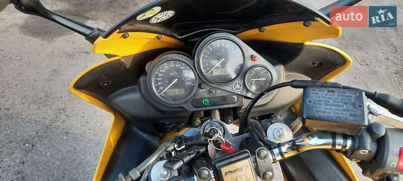 Мотоцикл Спорт-туризм Yamaha FZS 600 Fazer 2002 в Кривому Розі