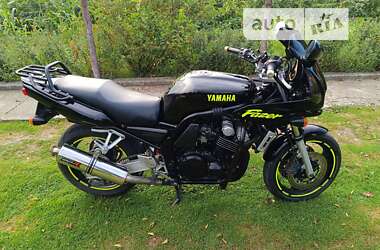 Мотоцикл Без обтекателей (Naked bike) Yamaha FZS 600 Fazer 1998 в Новом Роздоле