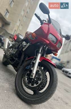 Мотоцикл Спорт-туризм Yamaha FZS 600 Fazer 1999 в 