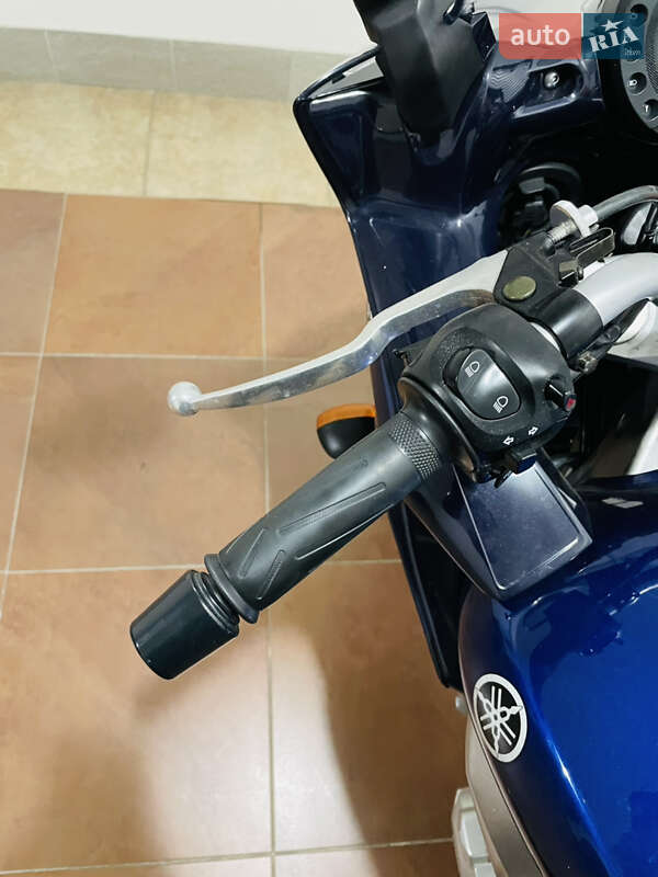 Мотоцикл Спорт-туризм Yamaha FZS 600 Fazer 2005 в Киеве