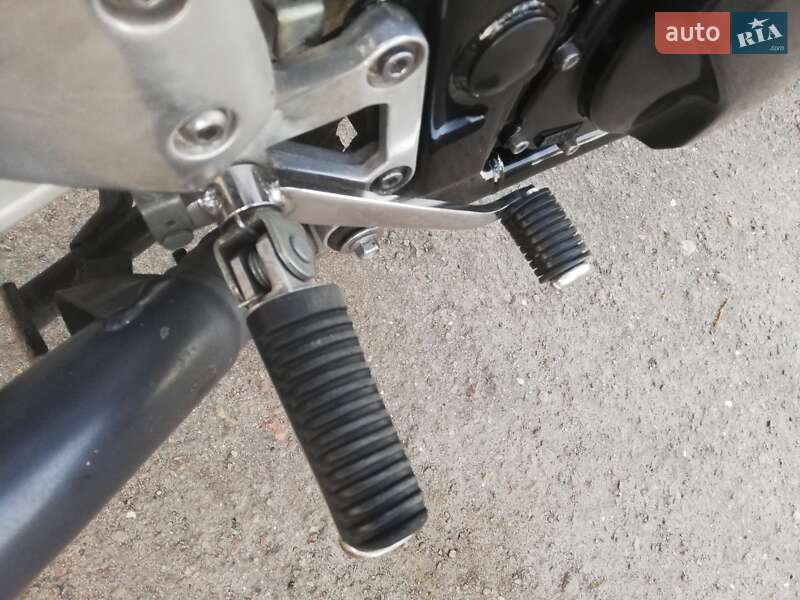 Мотоцикл Спорт-туризм Yamaha FZS 600 Fazer 2001 в Буске