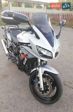 Мотоцикл Спорт-туризм Yamaha FZS 2001 в Буську